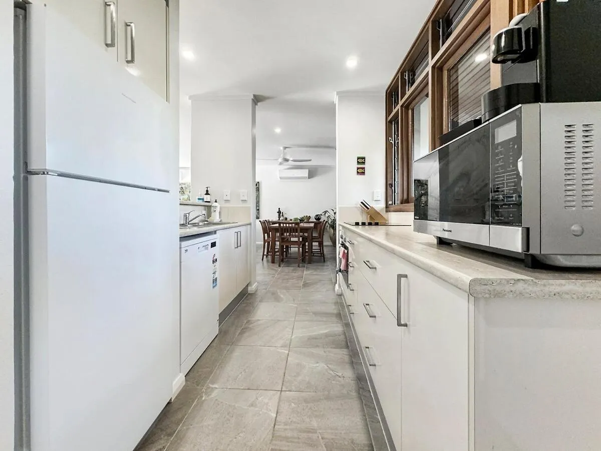 Wongalinga Beachfront Apt 3 Mission Beach 0*,  Australia