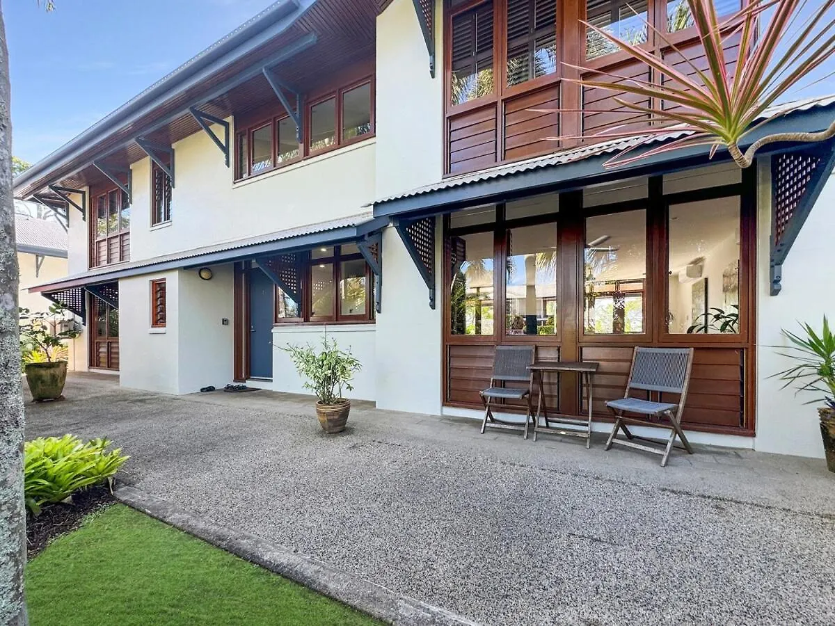 Wongalinga Beachfront Apt 3 Mission Beach